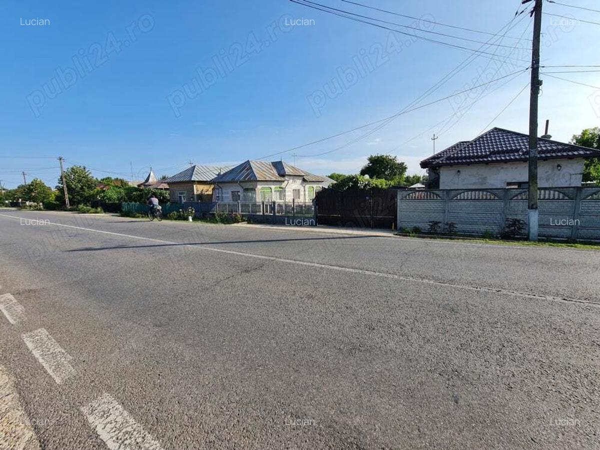 Casa si teren (79 km Bucuresti - 32 km Ploiesti - 17 km Targoviste) - 3