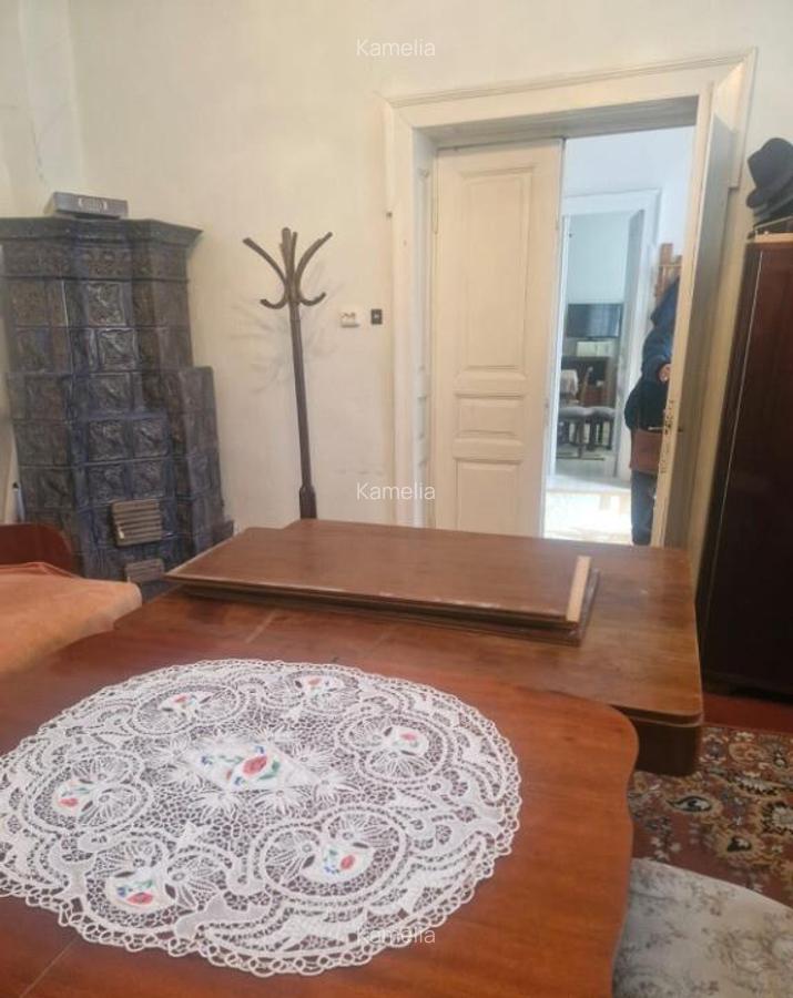 Casa interbelica zona semicentrala Buzau - 4