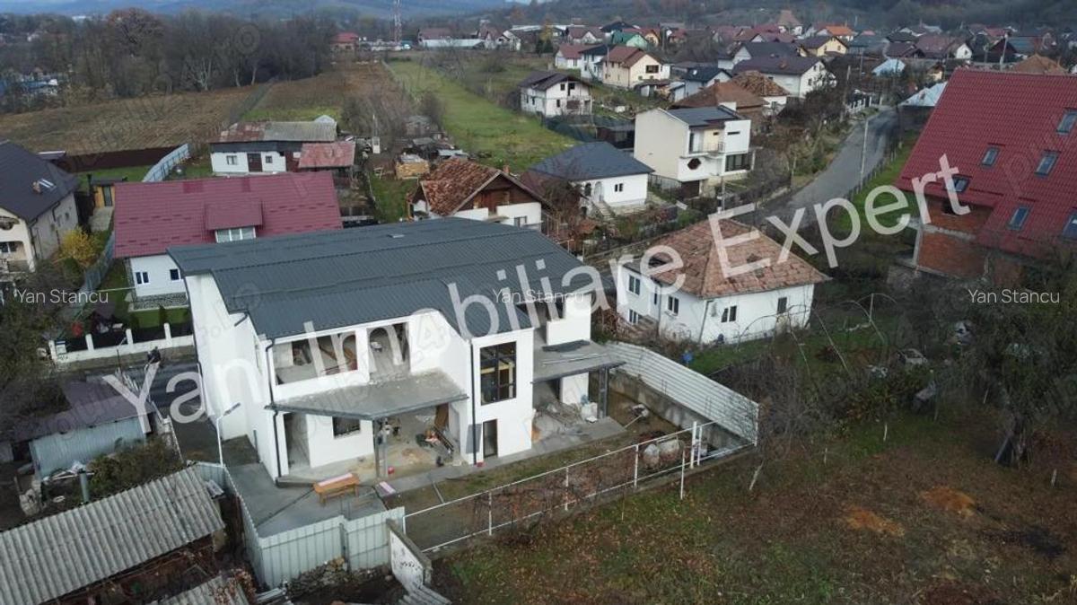 Apartamente de vanzare in Curtea de Arge?, bloc nou. - 9