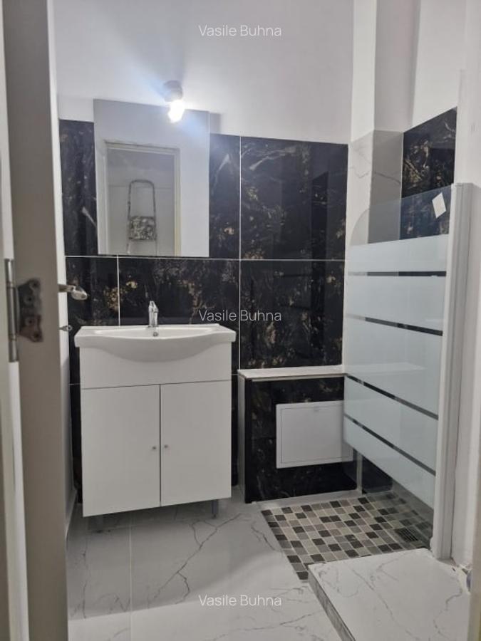 Garsonieră decomandată în Podu Roș - 3