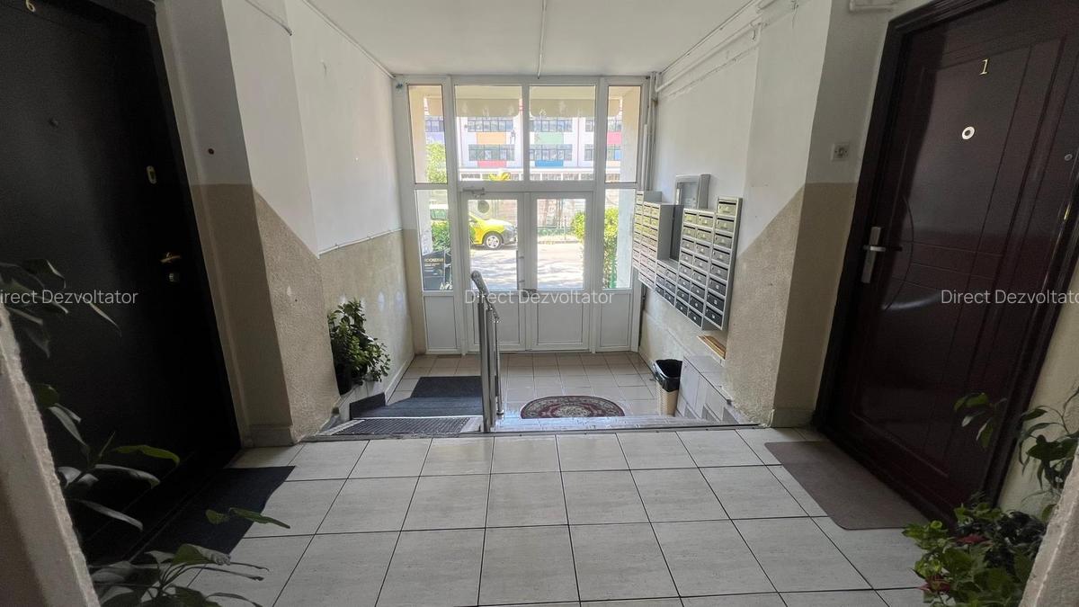 Apartament 3 camere | Parter | Zona Moinești | Dormitor matrimonial cu baie - 18