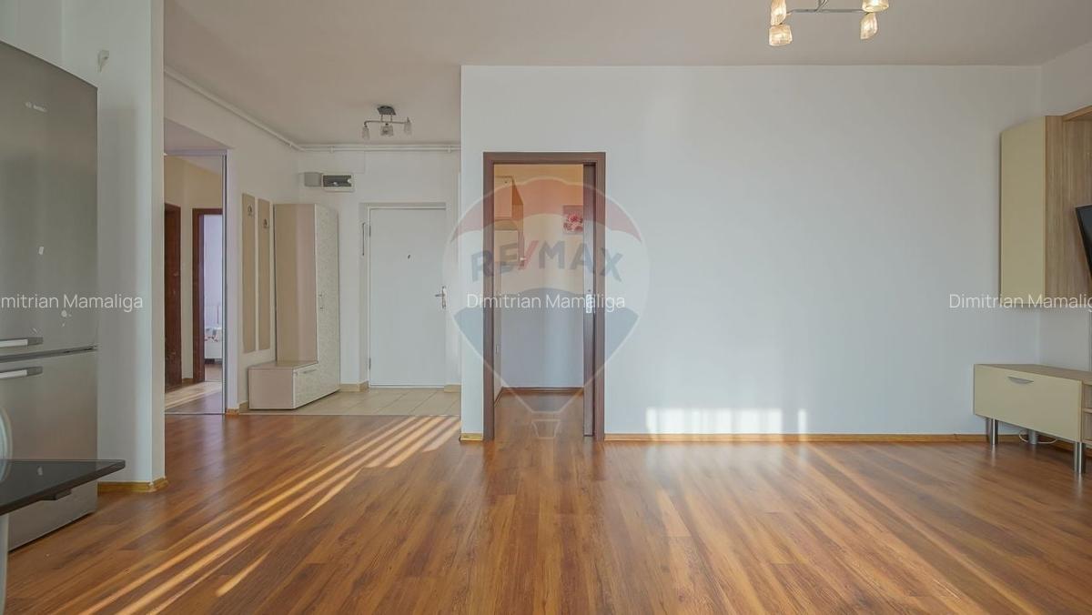 Apartament cu 3 camere semidecomandat, mobilat în Răcădău - 15