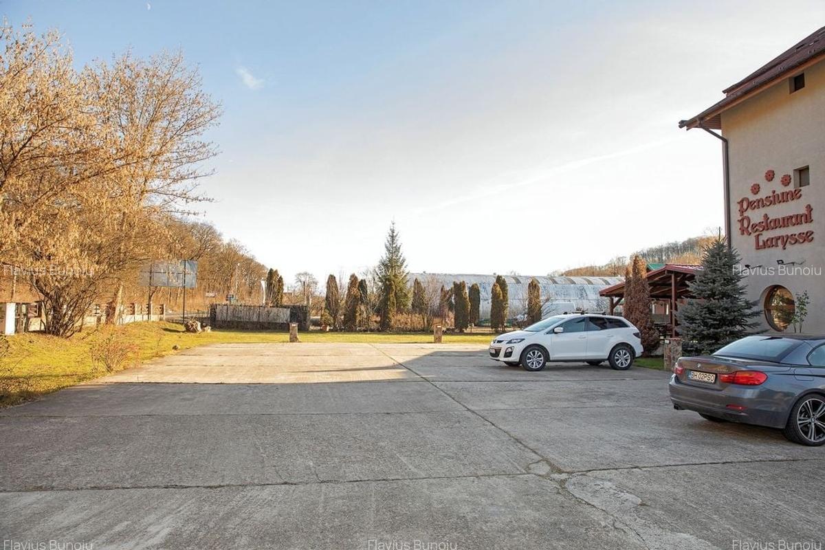 Pensiune, teren 4.460 mp, Hidișelul de Jos, Bihor. 685.000 Euro (neg). - 9