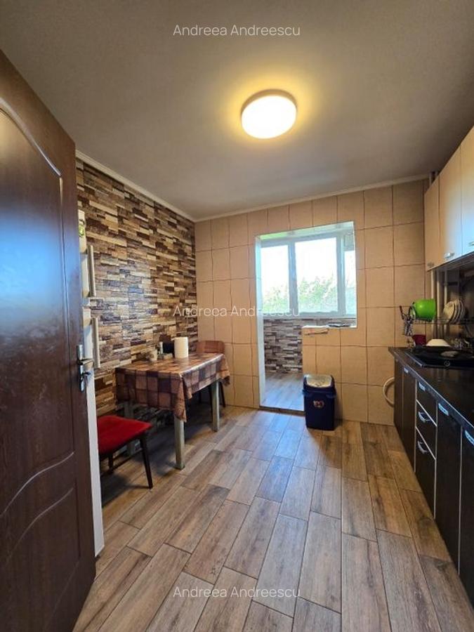 3 camere ctie 1981 mobilat utilat liber Brancoveanu - Luica - 4