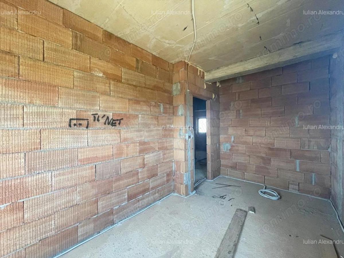 Duplex cu 4 camere - la cheie- Mo?ni?a Noua - 11