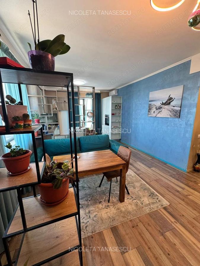 Apartament 3 camere Faleza Nord decomandat - 9