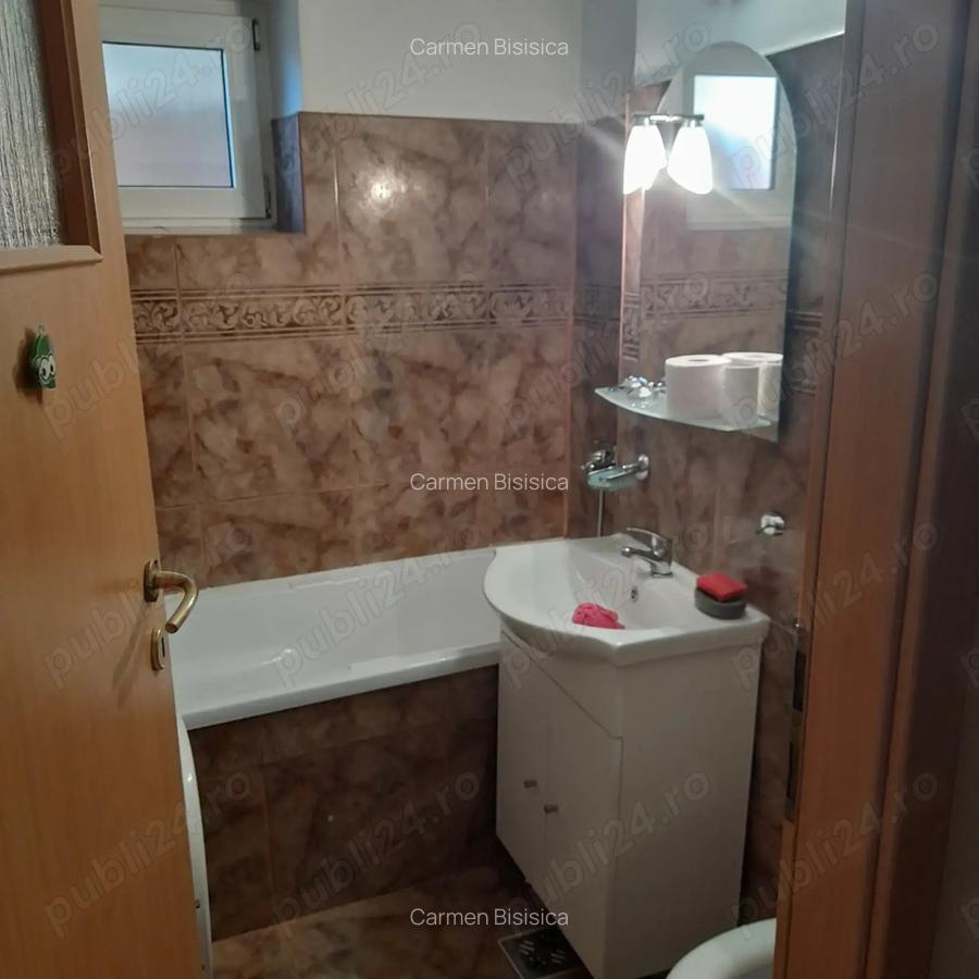 Inchiriez apartament cu doua camere, zona Zavoi - 3