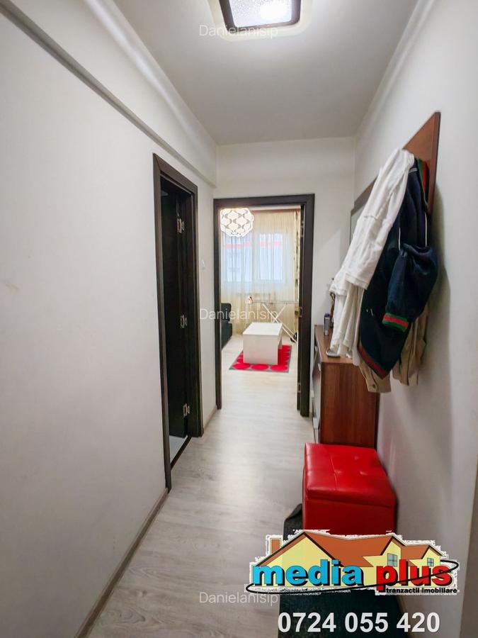 De vânzare – Apartament 3 camere decomandat, Micro 20 (Dunărea) - 7