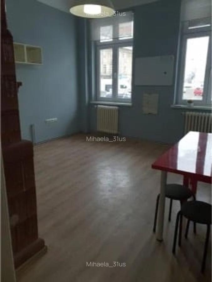 Ferdinad Închiriez Parter bloc interbelic 2 cam 72 mp curte boxa centrală P+2E - 5