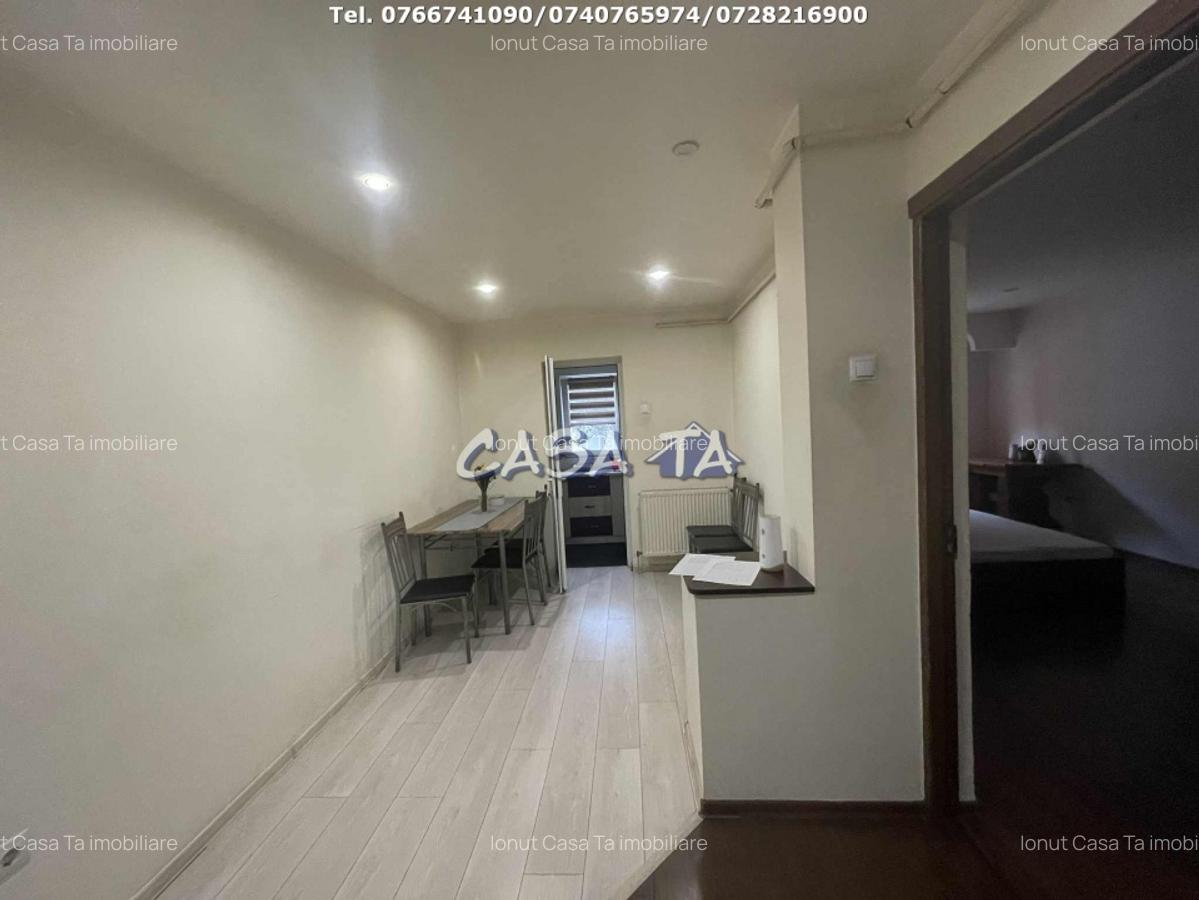 Apartament 3 Camere, Parter, Strada Castanilor - 3