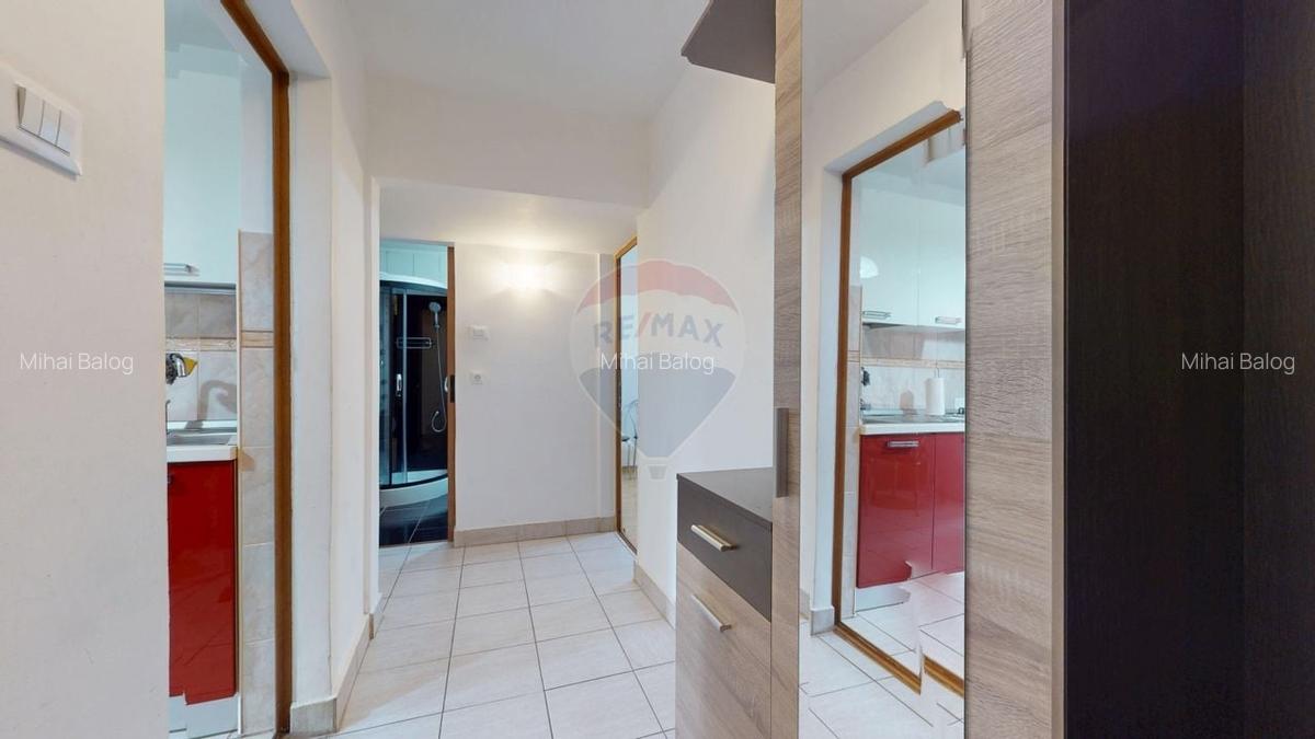De inchiriat 2 camere, etaj 3/4 - REZERVAT - 2