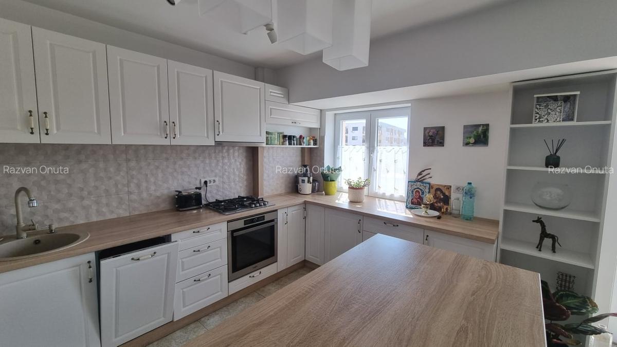 Ocazie rara! Apartament cu 3 camere fix in rondul de la Alba Iulia - 2