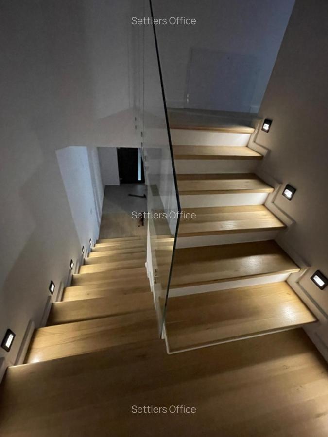 Casa de tip duplex Ghimbav - 10