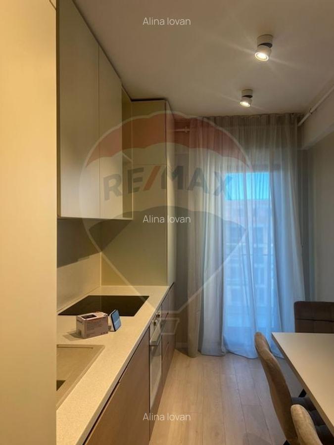Apartament cu 3 camere de inchiriat in zona Central - 7
