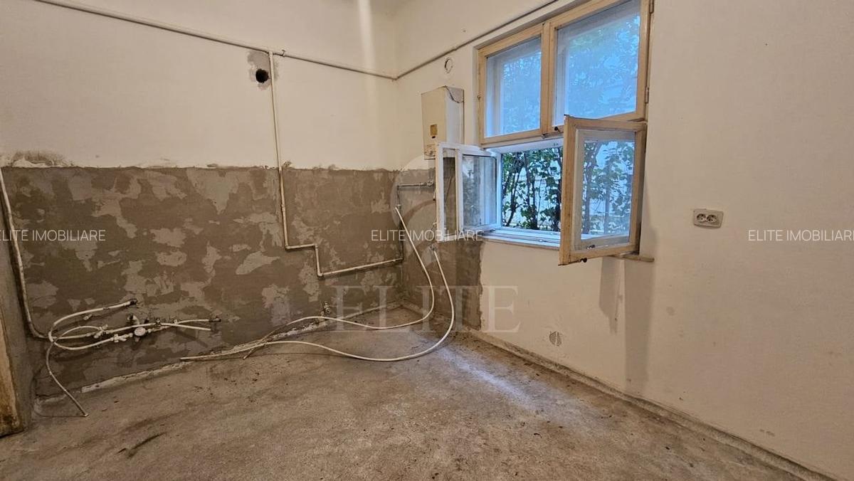 Apartament 2 camere în zona OCTAVIAN GOGA - 7