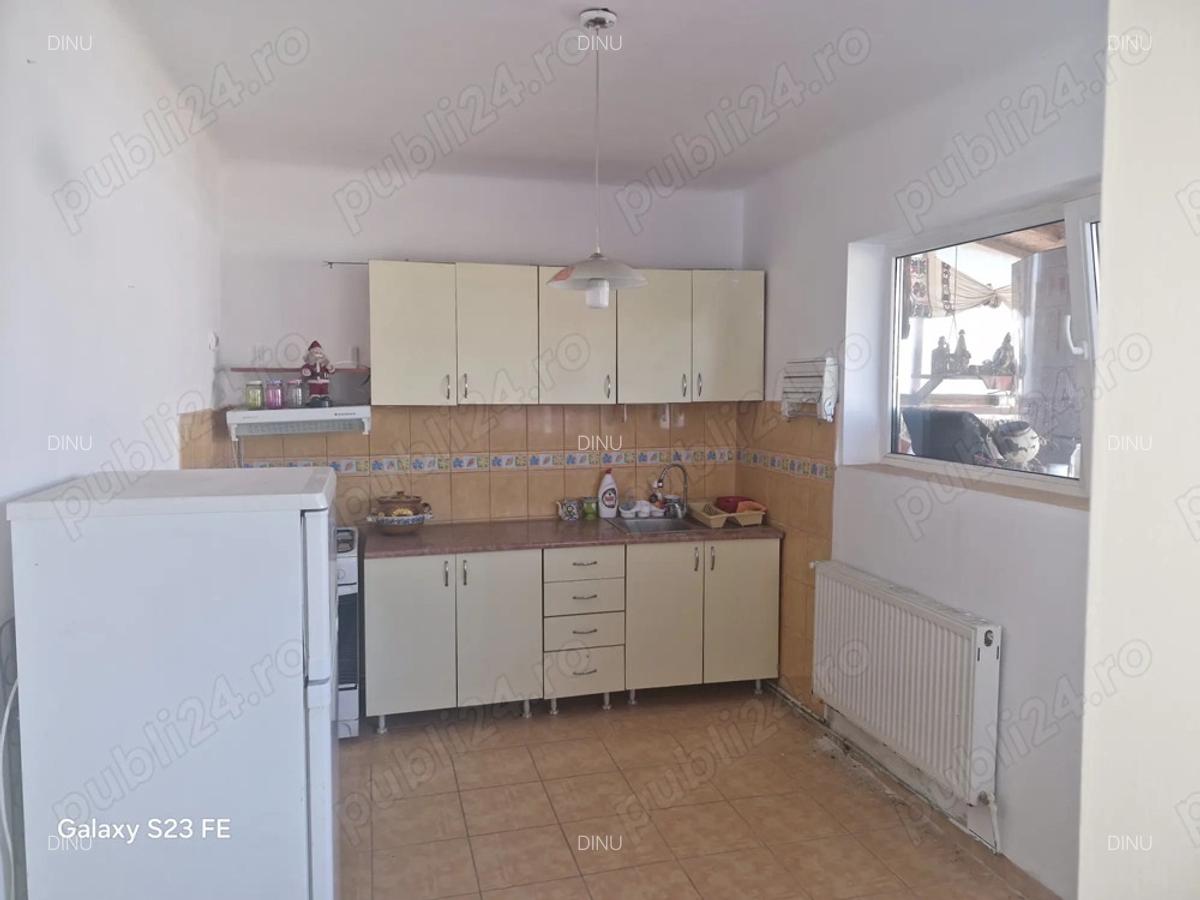 Vand casa deosebita - 3