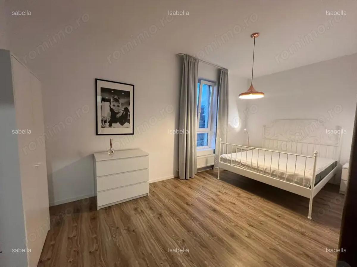 Inchiriez ap. 3 camere de lux, 84 mp, complex Laguna Residence, et.4 - 5