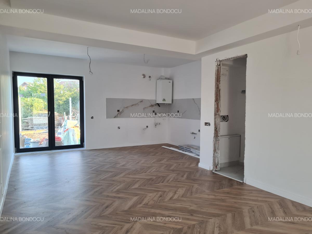Otopeni-Casa in Triplex - 5