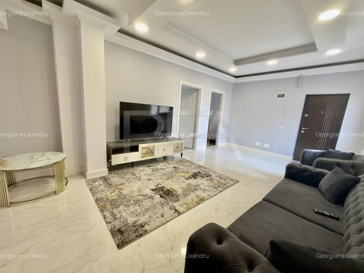 4 Camere Decomandat Mobilat Utilat Pod Constanta - 3