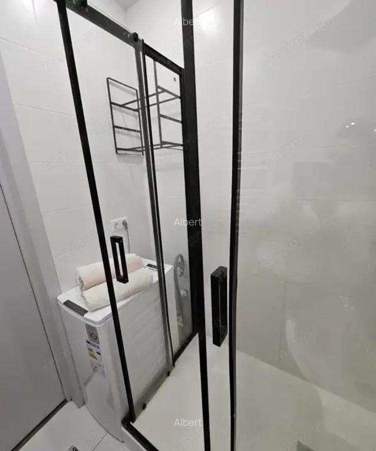 Oferim spre inchiriere apartament cu 2 camere in zona Eroii Revolutiei - 2