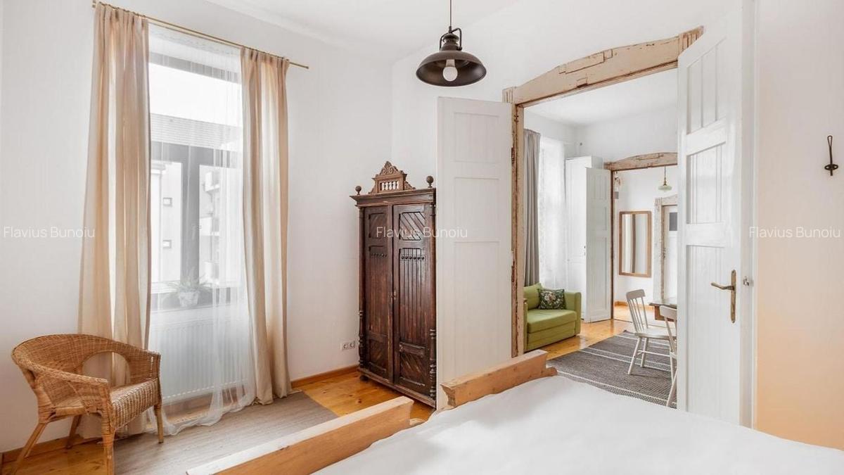 Apartament cu 3 camere decomandat în Central - 2
