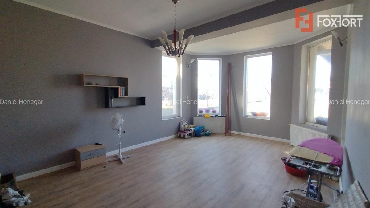 COMISION 0% Casa individuala 8 camere, Sacalaz - Pivnita, teren 1198 mp, asfalt - 2