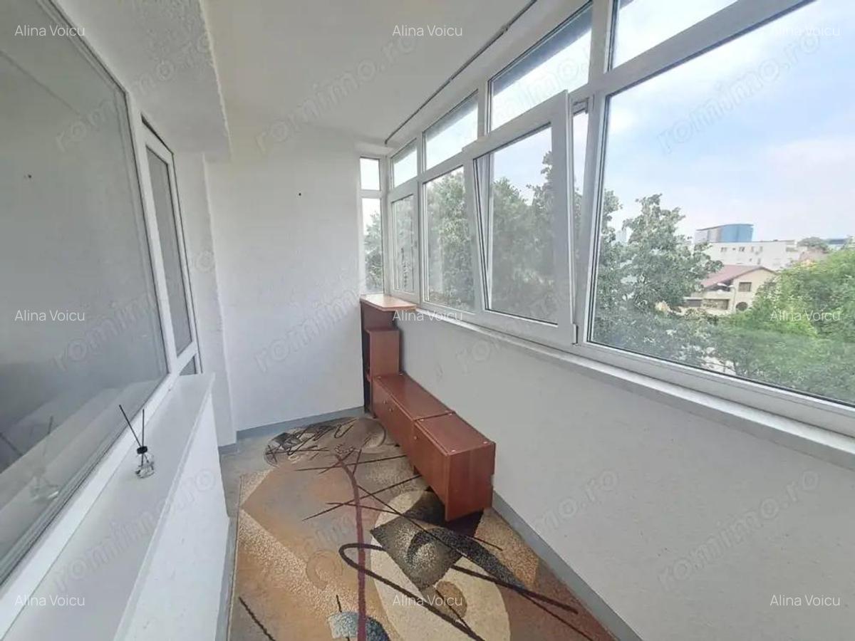 Apartament 3 camere Metrou 1 Mai - 11