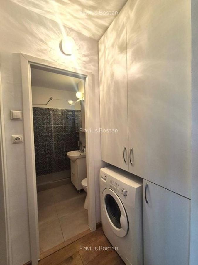 Zona Piata Astra, 3 camere, insorit, cu priveliste. - 9