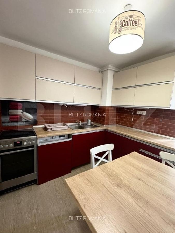 Apartament de vanzare, cu 4 camere, 82 mp, etaj 1, zona Racadau - 1