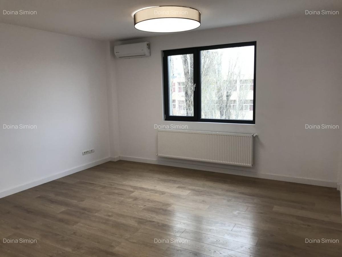 Birouri Titulescu 48- Piata Victoriei - 7