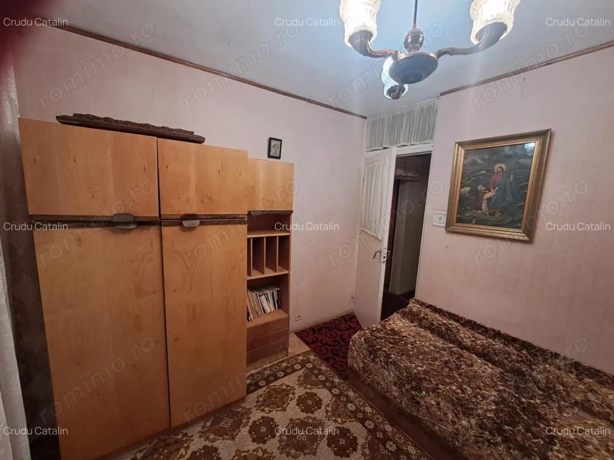 De vanzare apartament cu 3 camere in zona Torontalului-Bucovinei - 5