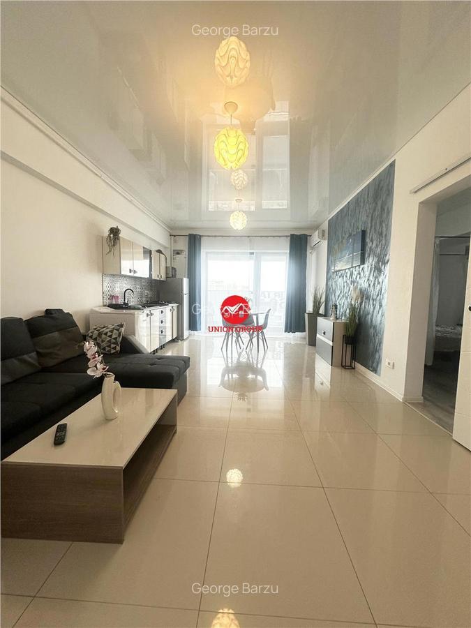 Apartament 2 camere, mobilat si uitilat complet, cu vedere spectaculoasa la mare! Mamaia, central - 1