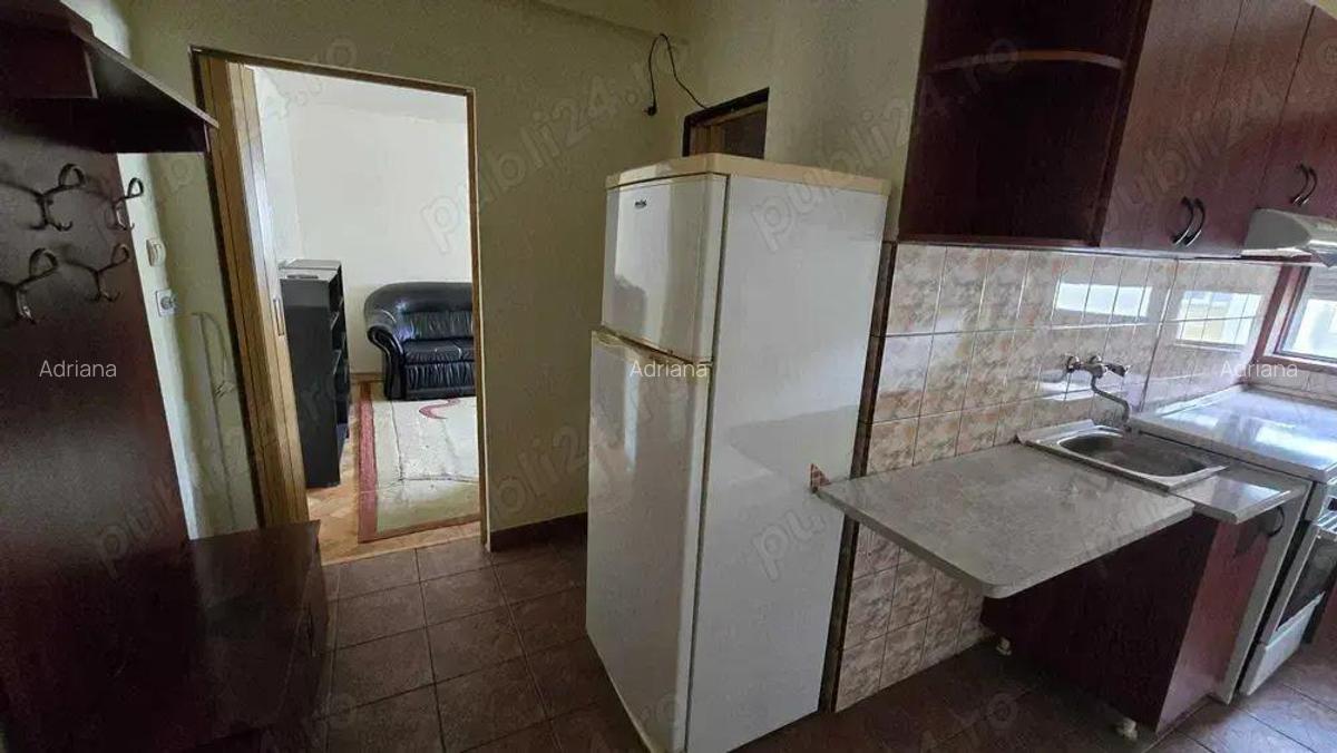 Apartament 3 camere Soarelui decomandat amenajat - 6