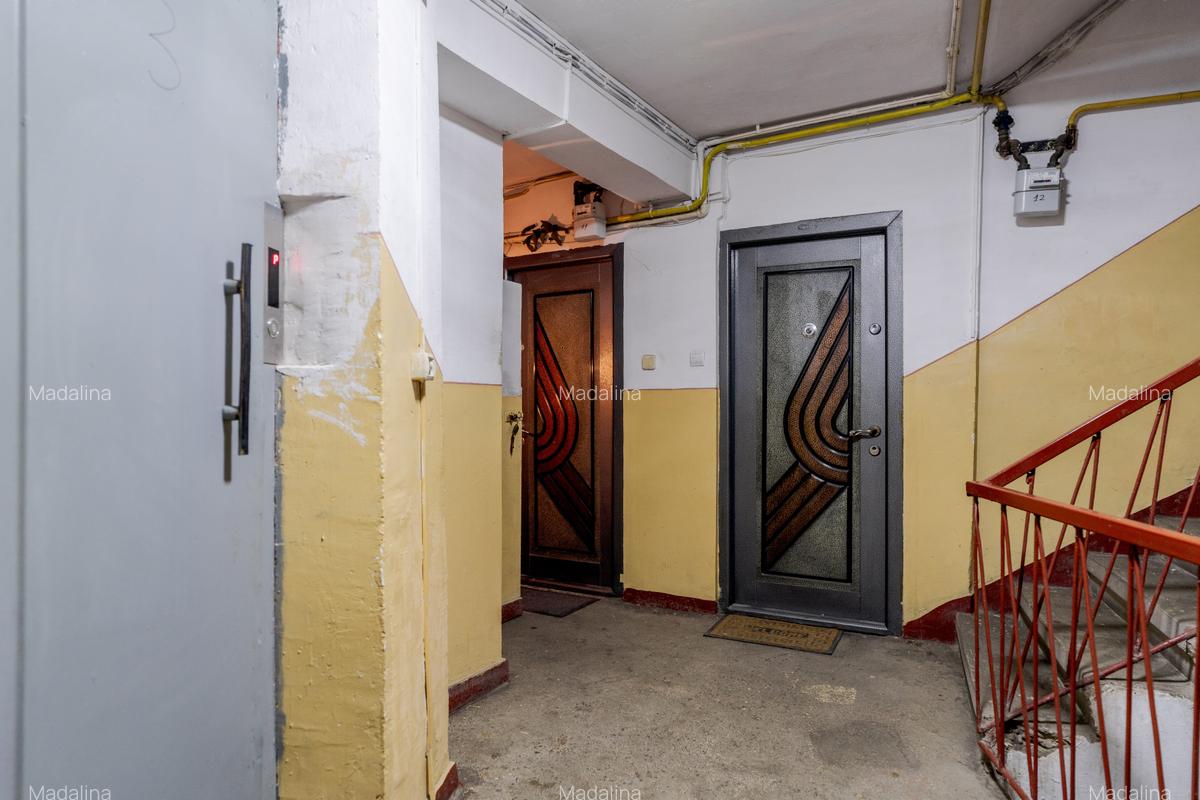 Apartament spațios, modernizat, 2 camere – Bd. Cosminului - 25