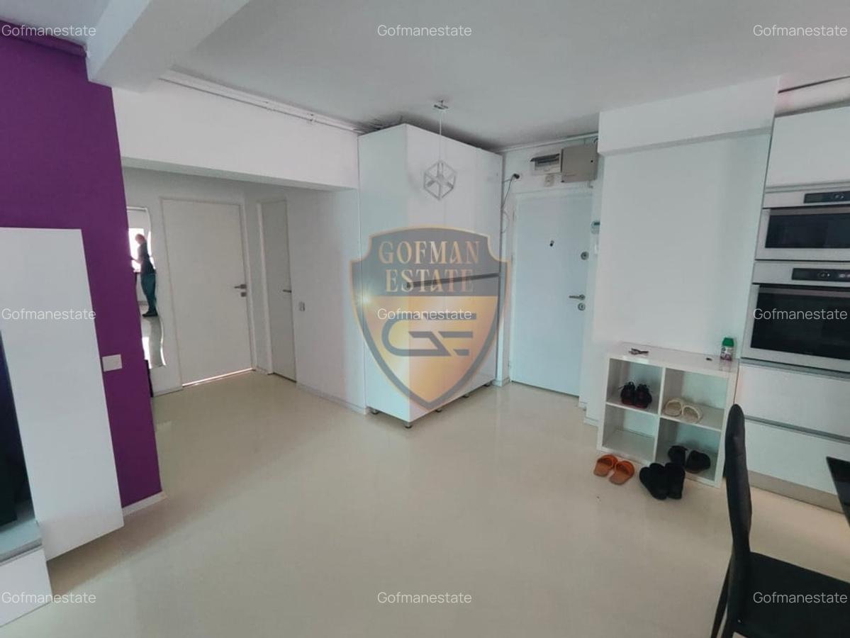 Stadion 3 Camere 90 mp Parcare Delfinariu City Park Mall Tabcarie, Bloc an 2000 - 14