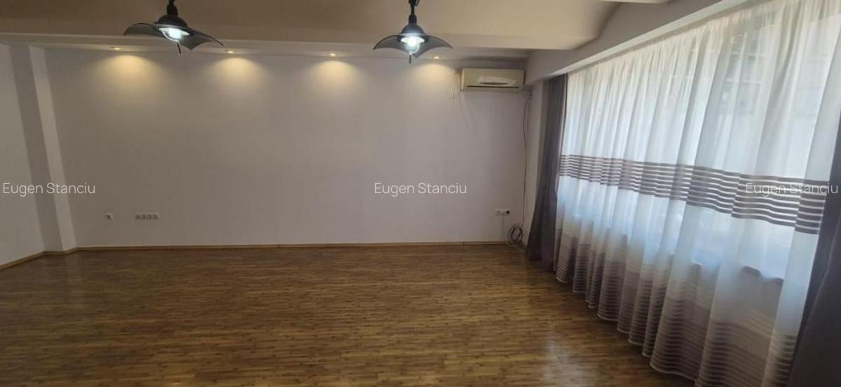 Casa Single 7 camere P 1 M - 7