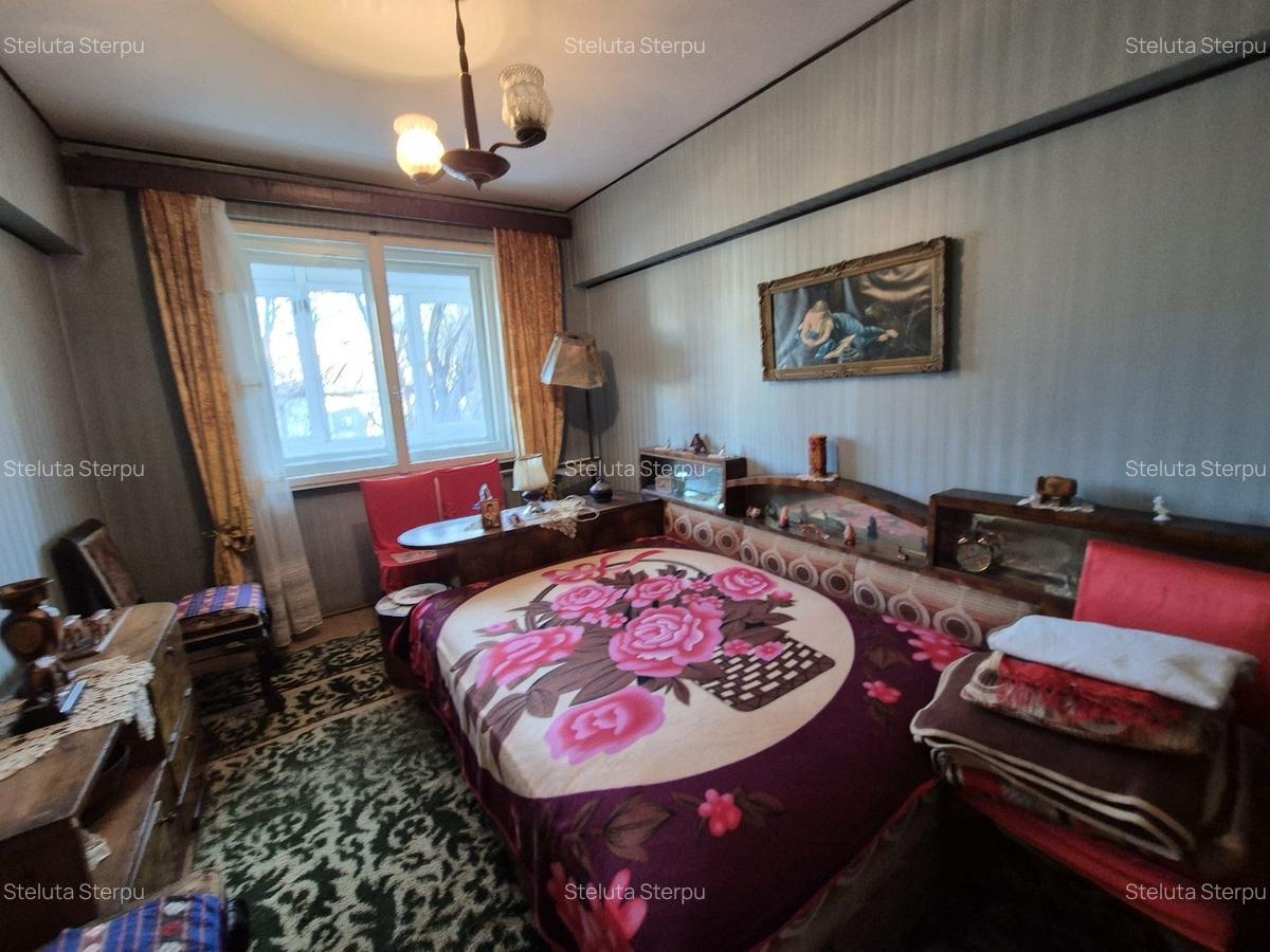Apartament cu 3 camere decomandat în 1 Mai - 8