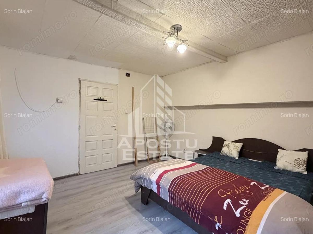 Casa la curte comuna Dambovita malul Begai - 2