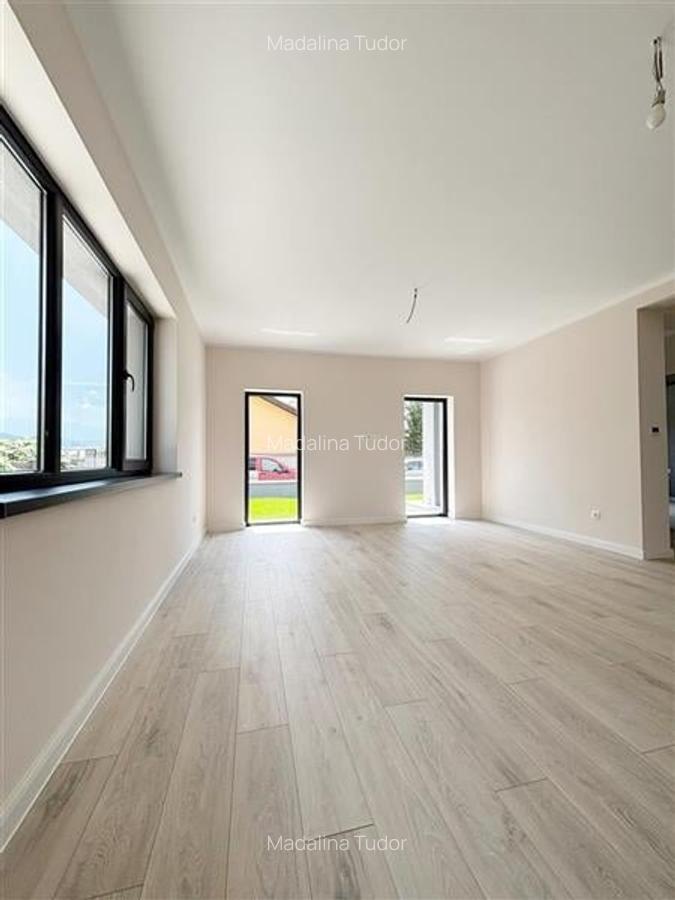 Casa individuala in Cristian cu teren 800mp, toate utlitatile racordate, Cristia - 8
