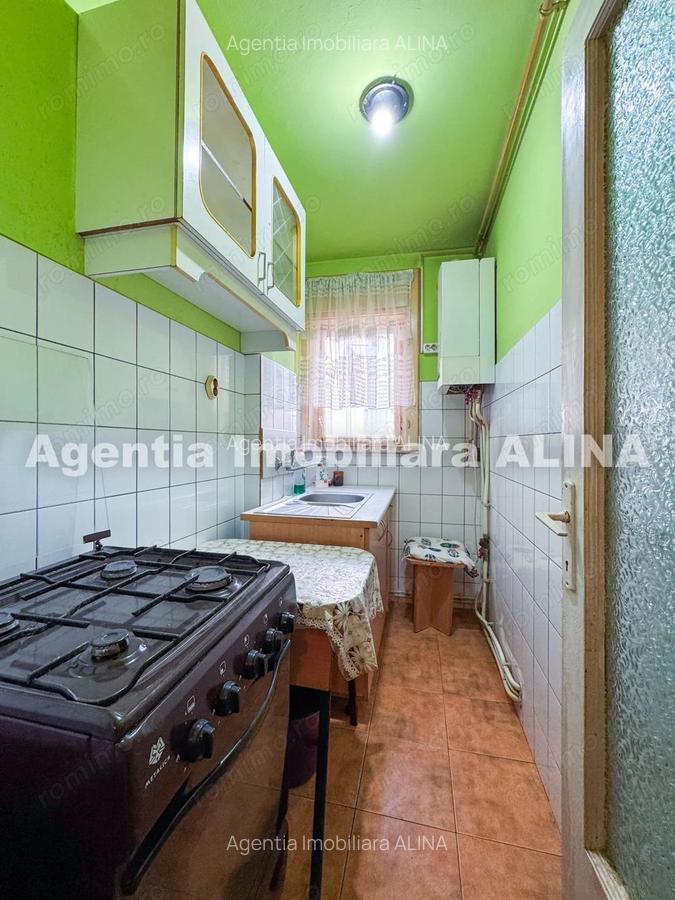 Ap. 2 camere in Deva, zona Dacia, Aleea Romanilor, 32 mp, semidecomandat, et. 3. - 7