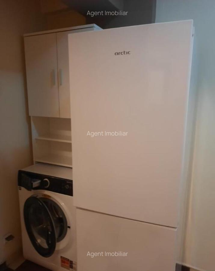 Piata sudului stradal etaj 5 - 4