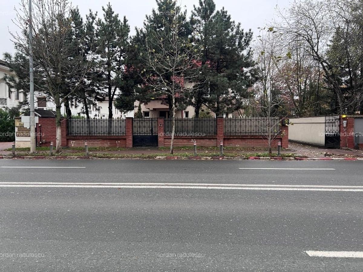 De vânzare – Proprietate premium situata pe strada Erou Iancu Nicolae - 1