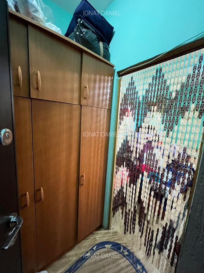Apartament cu o camera, decomandat, zona Dacia - 5