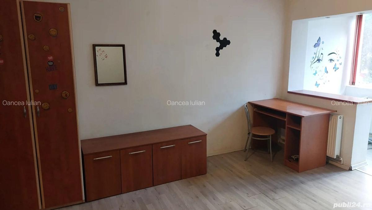 Inchiriez garsoniera in Bra?ov - 2 Inchiriez garsoniera in Bra?ov - 2