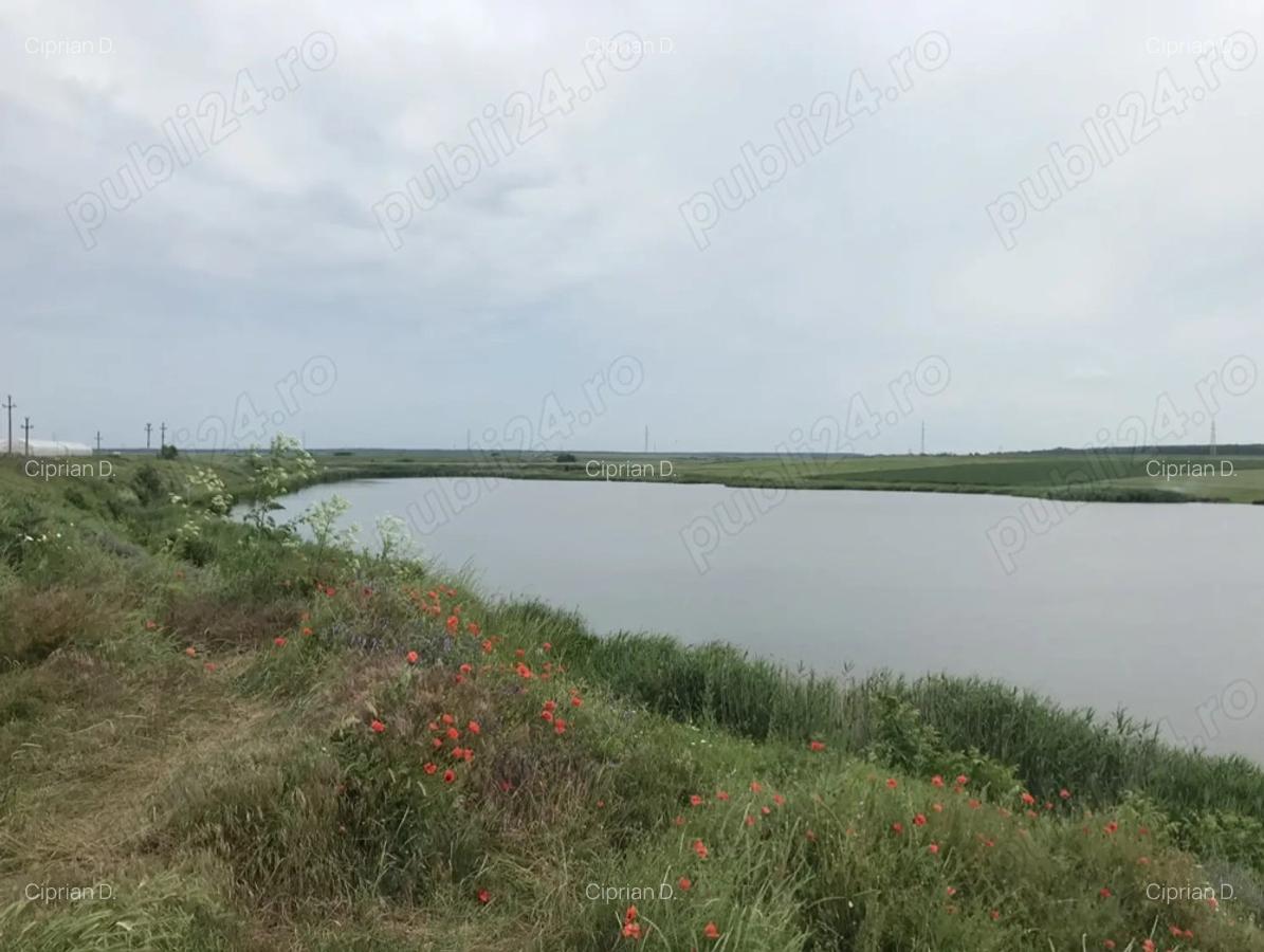 Teren intravilan - 1