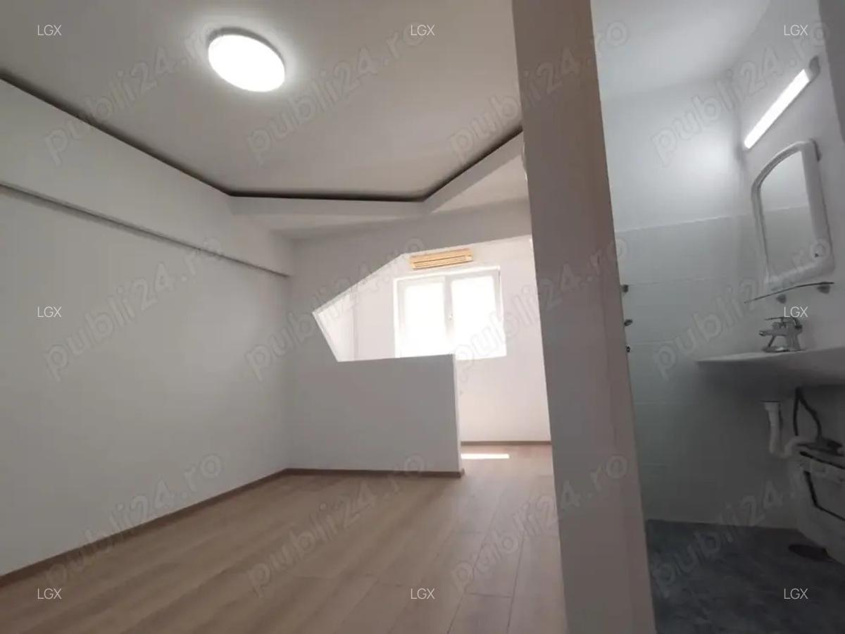 Garsoniera Democratiei, Value Center si Pleiades - 3 Garsoniera Democratiei, Value Center si Pleiades - 3