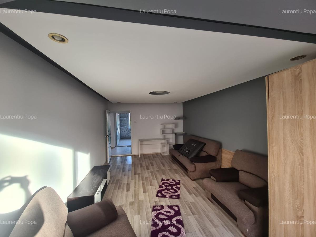 Apartament cu 2 camere decomandat în Craiter - 2