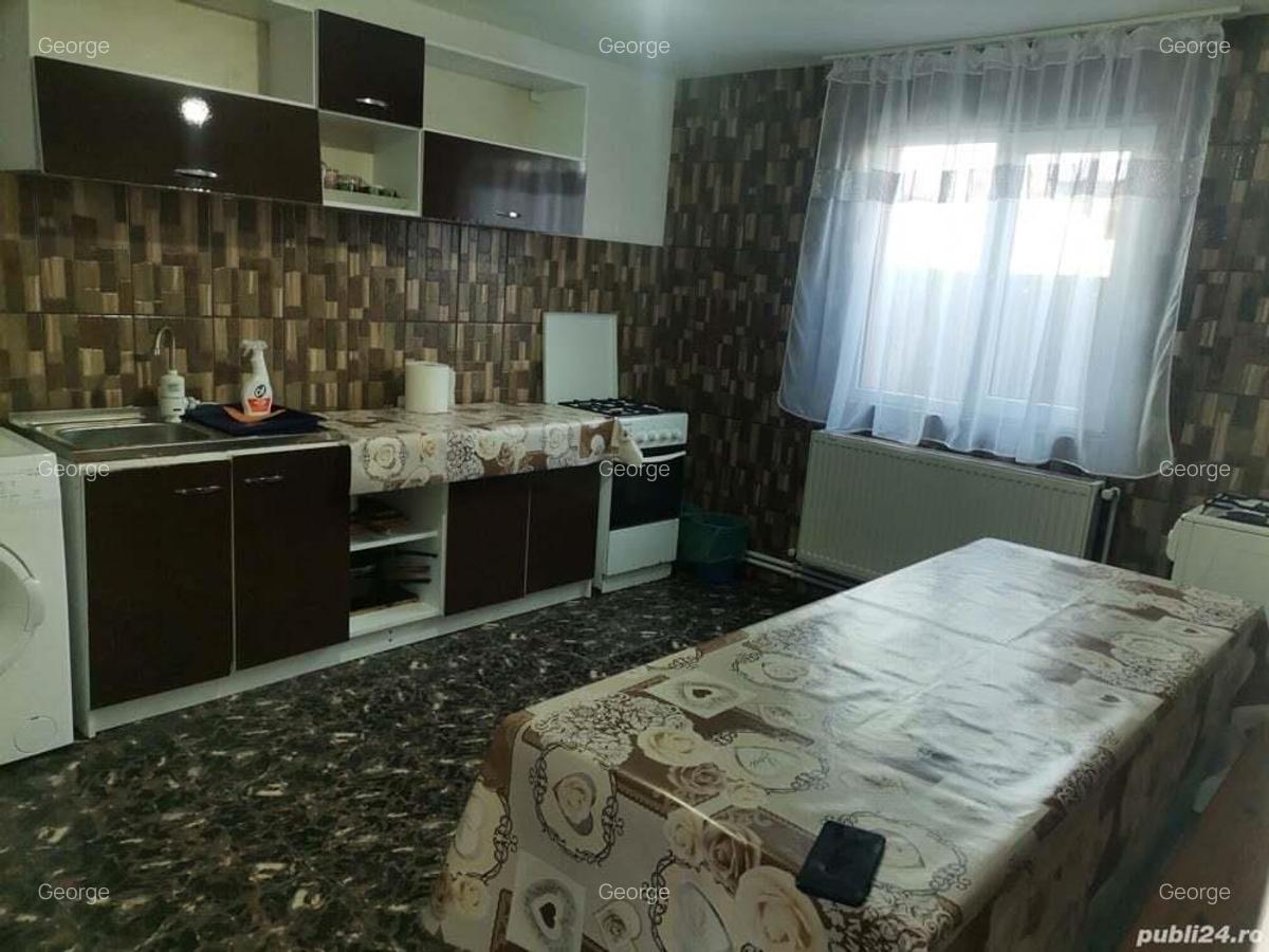 Camera de inchiriat in vila zona republica(Cartierul 23) - 3