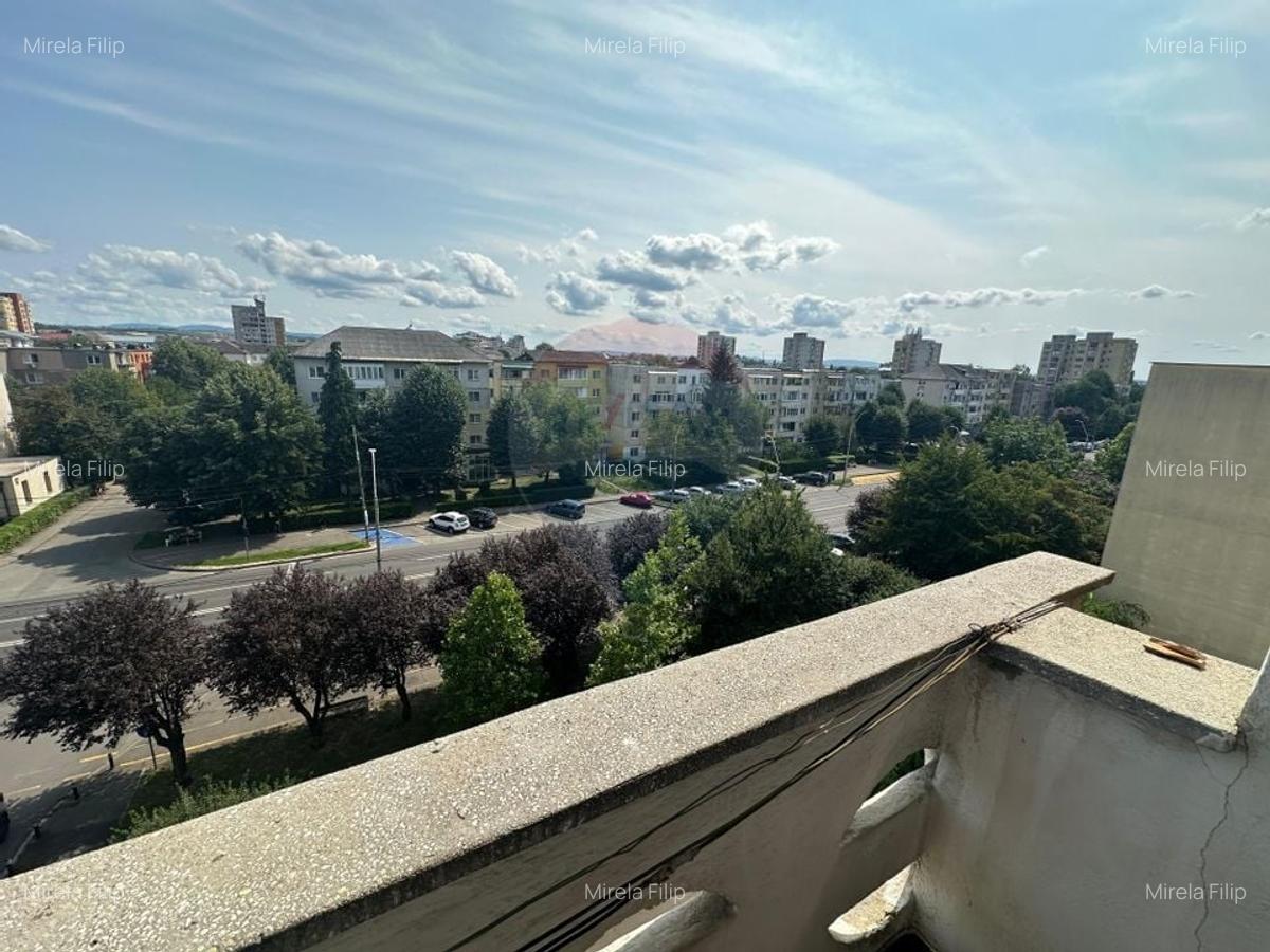 DE VANZARE- apartament 4 camere- ULTRACENTRAL - 5