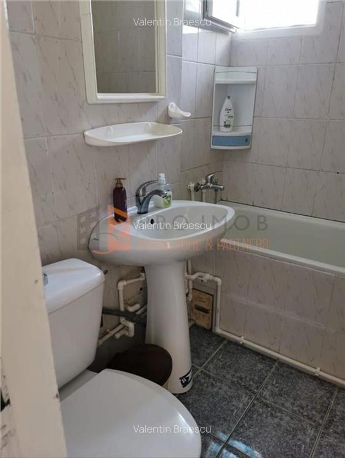 Apartament 2 camere cf 1 decomandat zona Centrala - 8